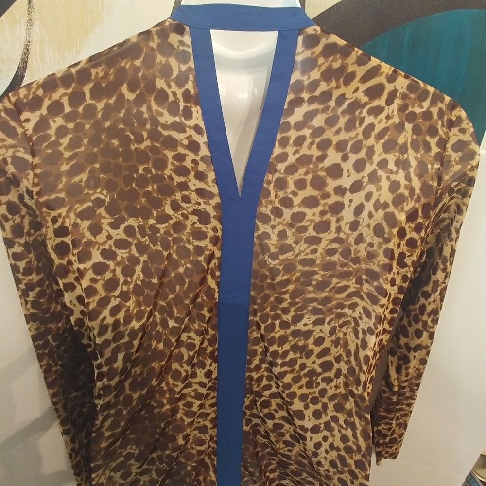 Fancy top - Picture 4 of 4
